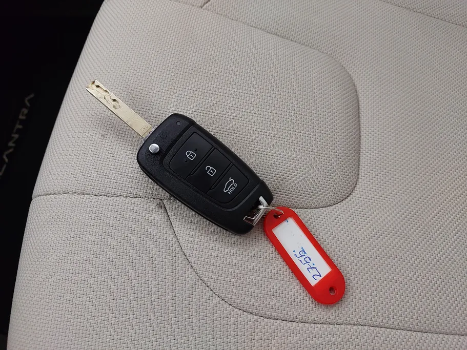 2024 Hyundai Elantra Smart 