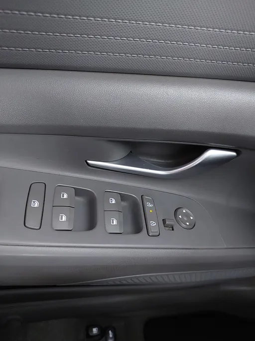 2024 Hyundai Elantra Smart 
