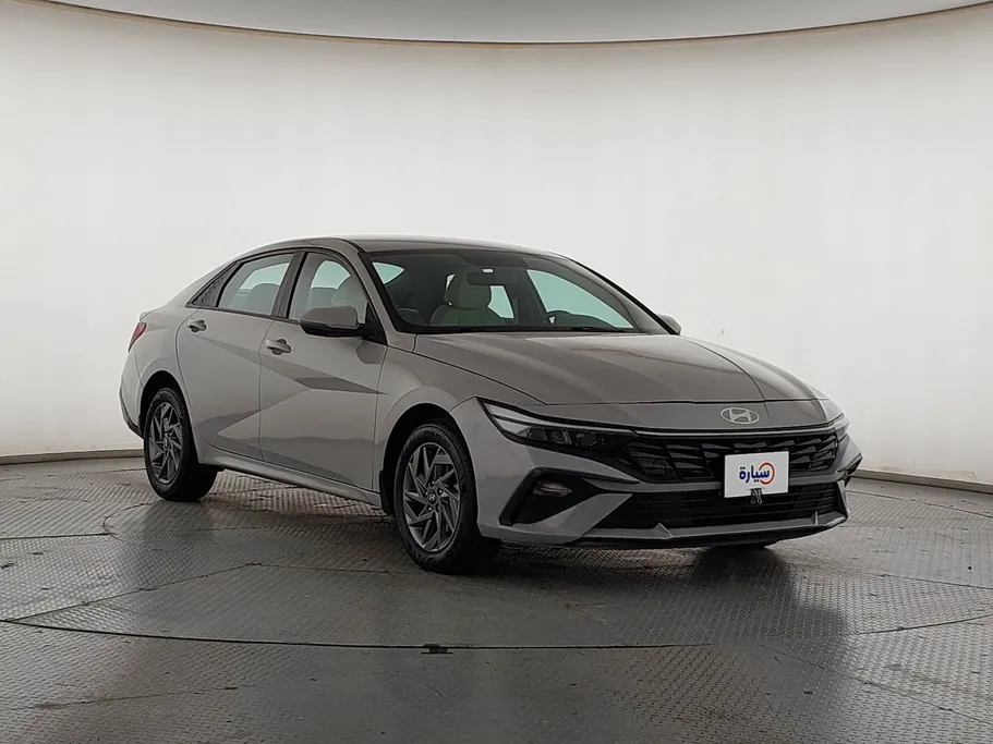 2024 Hyundai Elantra Smart 