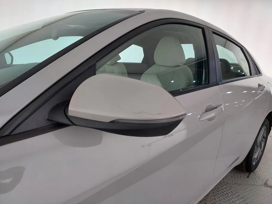 2024 Hyundai Elantra Smart 