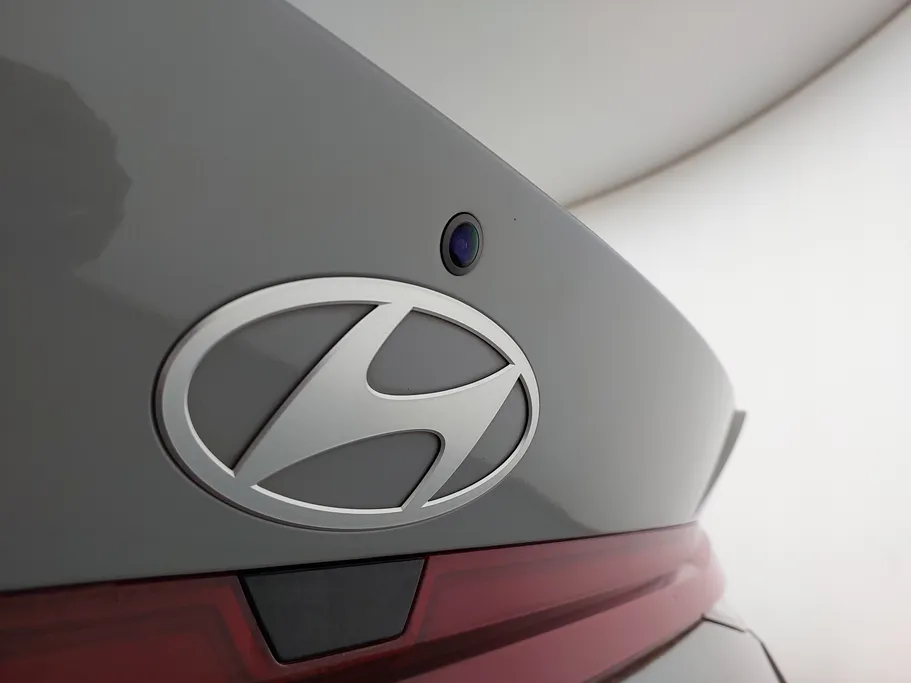 2024 Hyundai Elantra Smart 