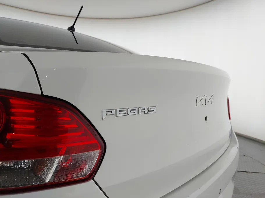 2023 Kia Pegas LX 