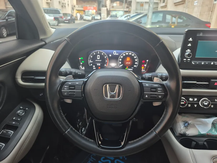هوندا ZR-V ال اكس 2024 