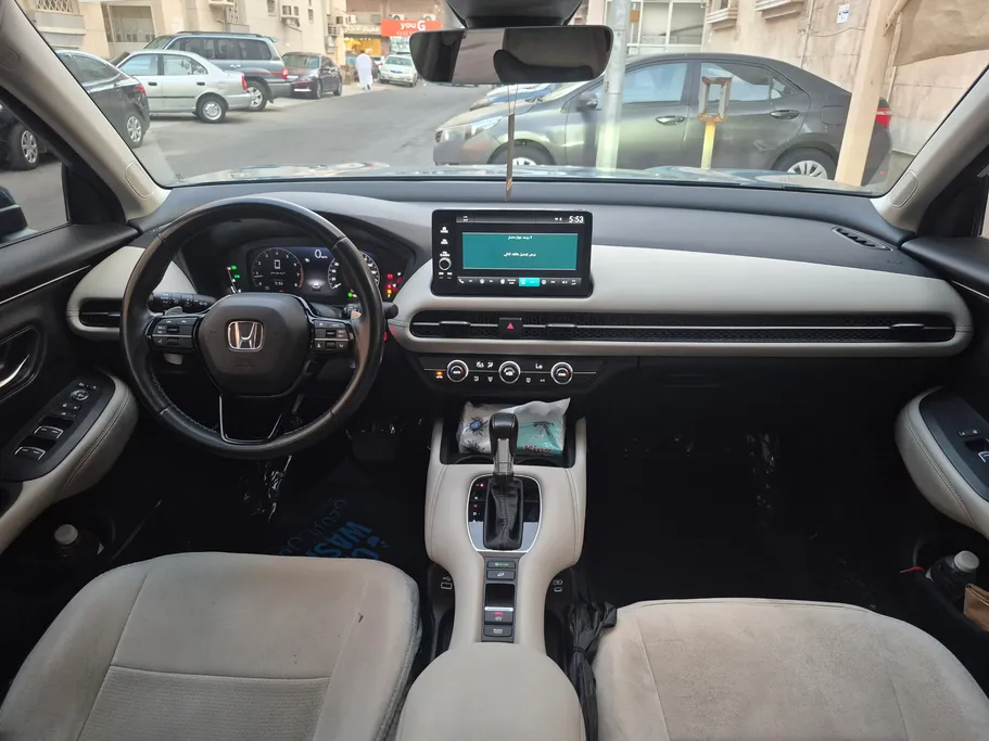 هوندا ZR-V ال اكس 2024 