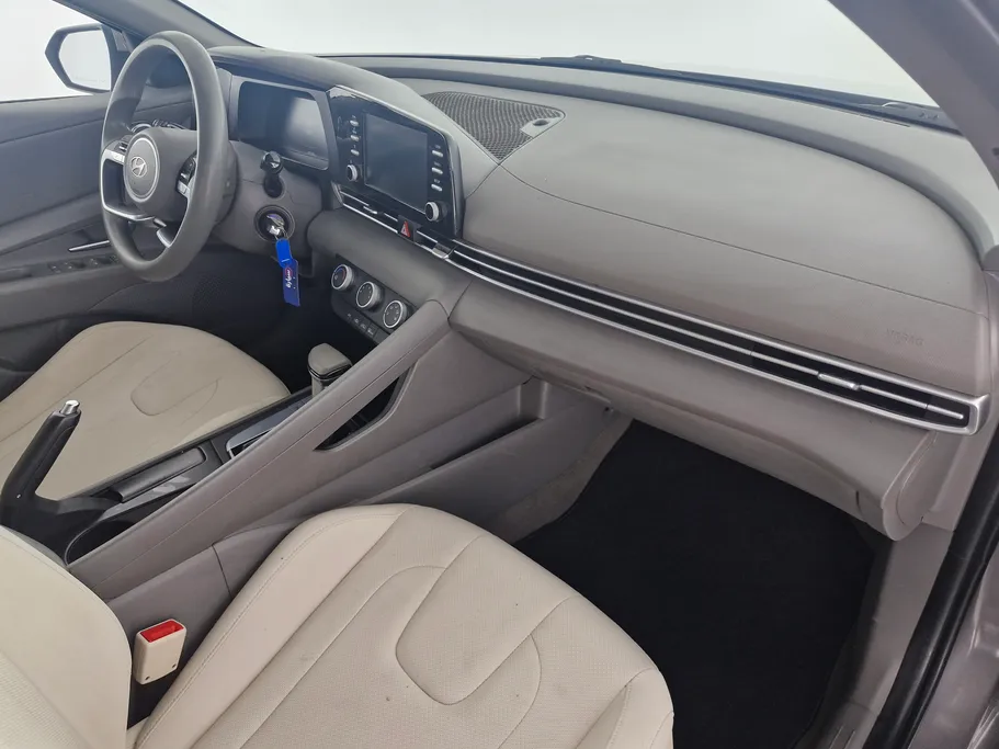 2024 Hyundai Elantra Fleet 