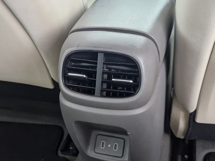2024 Hyundai Elantra Fleet 
