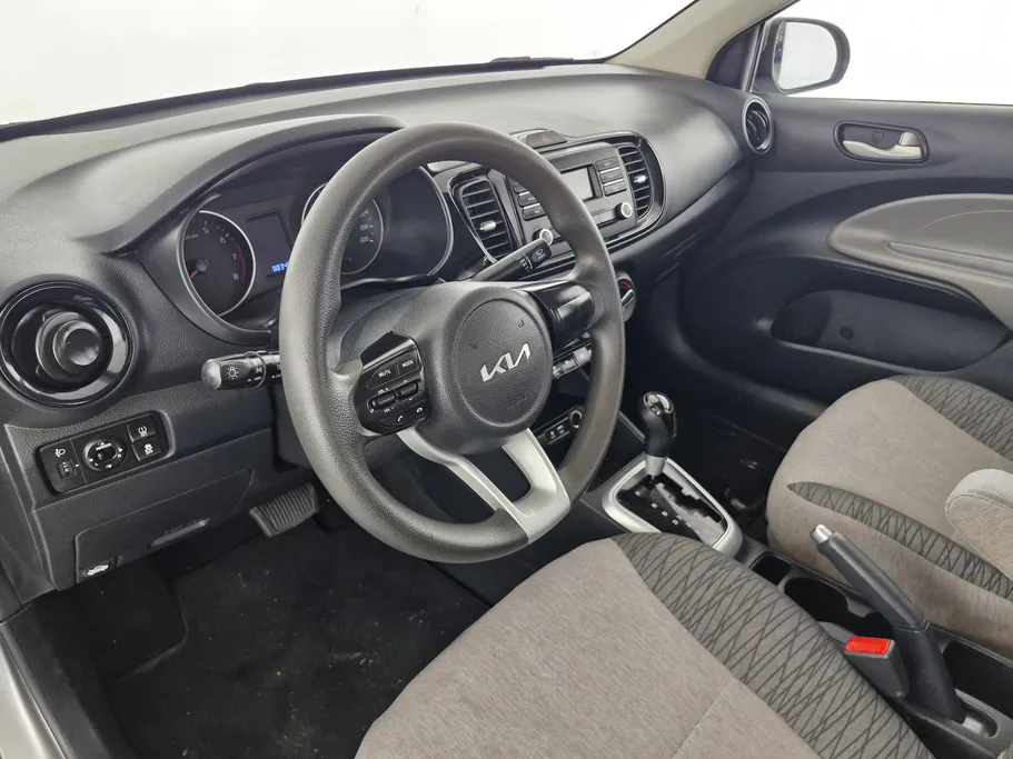 2022 Kia Pegas LX 