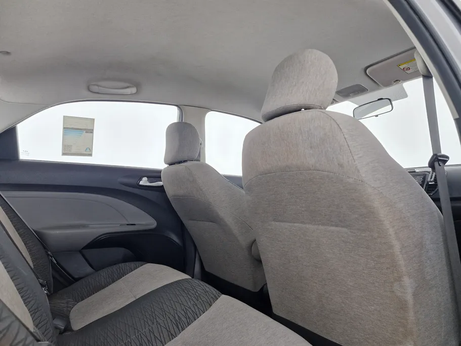 2022 Kia Pegas LX 