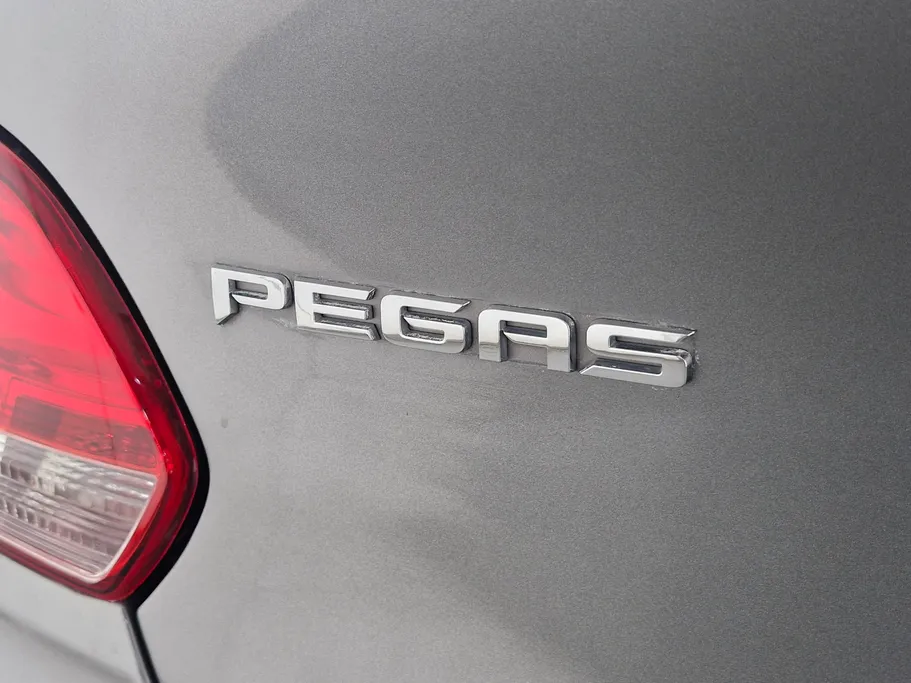 2022 Kia Pegas LX 