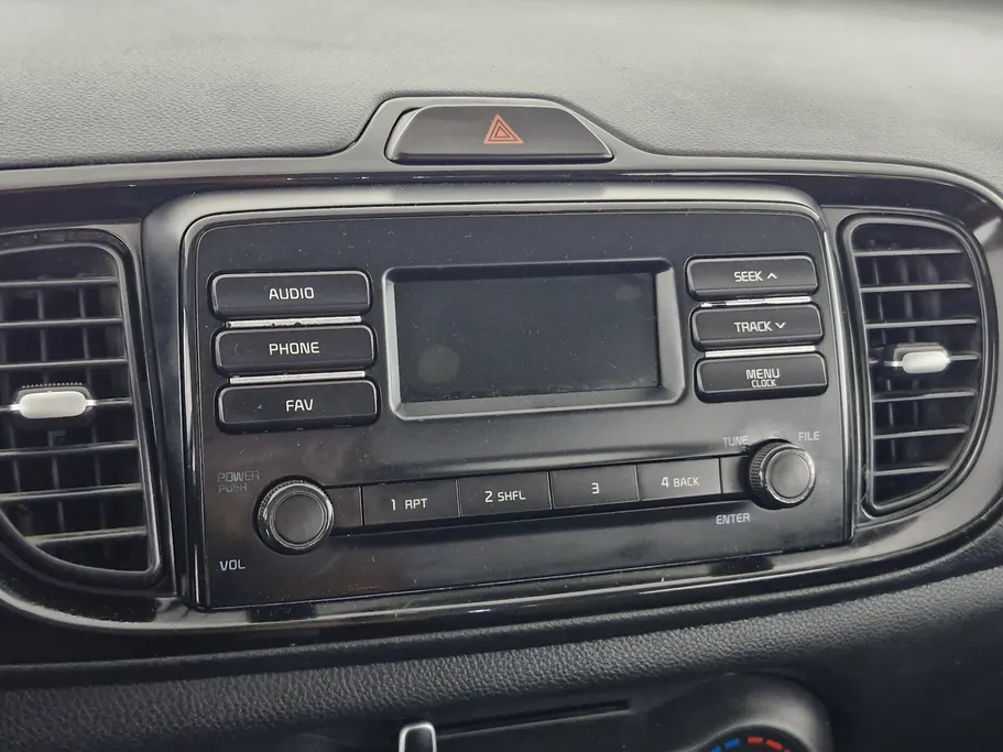 2023 Kia Pegas LX 