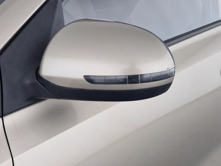 2023 Kia Pegas LX 
