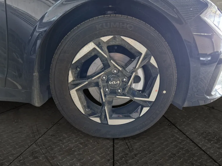 2027 Kia K5 GLS 