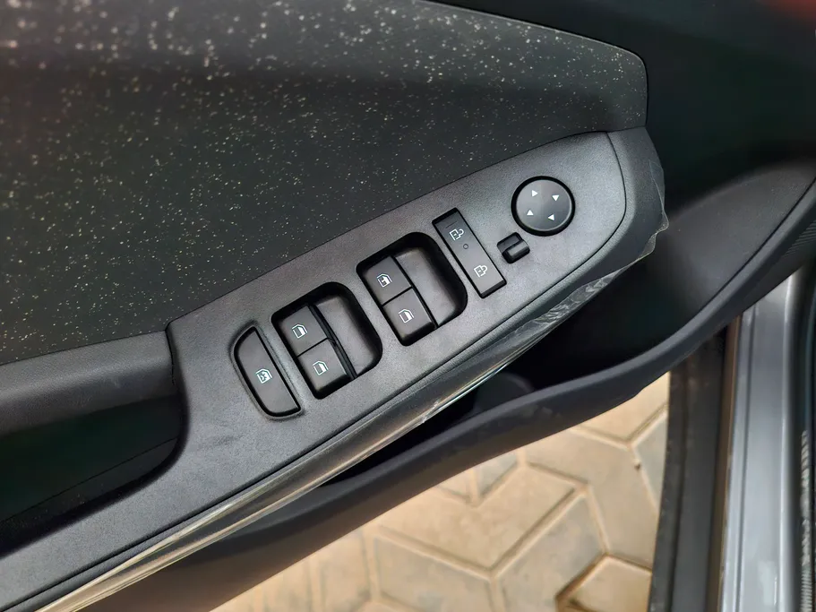 2027 Kia K3 GL 