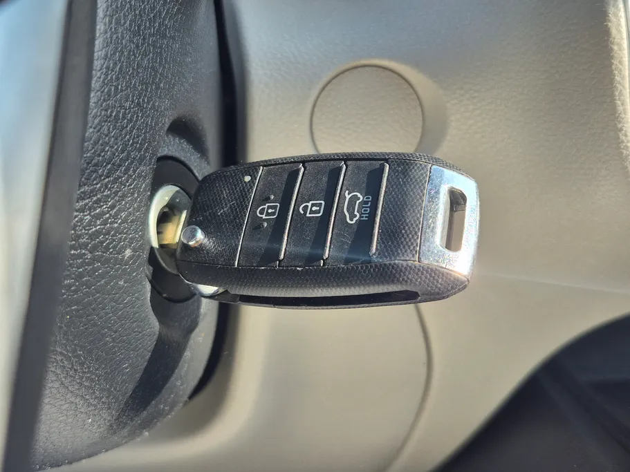 2023 Kia SONET LX 