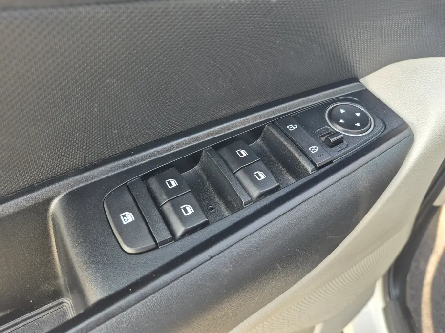 2023 Kia SONET LX 