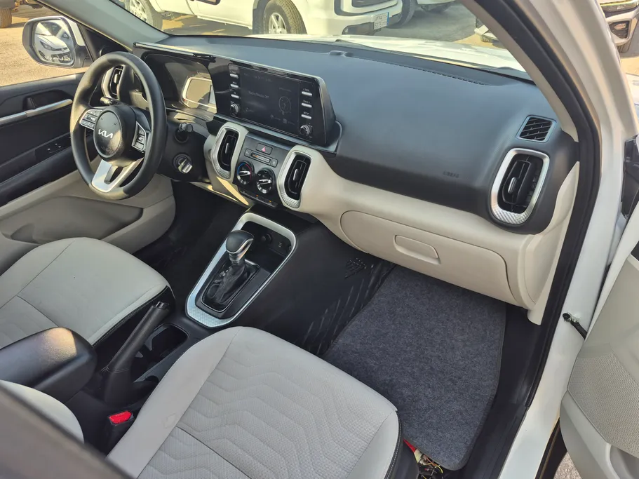 2023 Kia SONET LX 