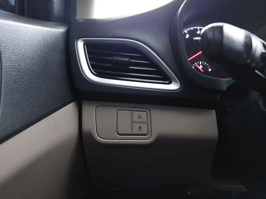 2022 Hyundai Accent Smart 