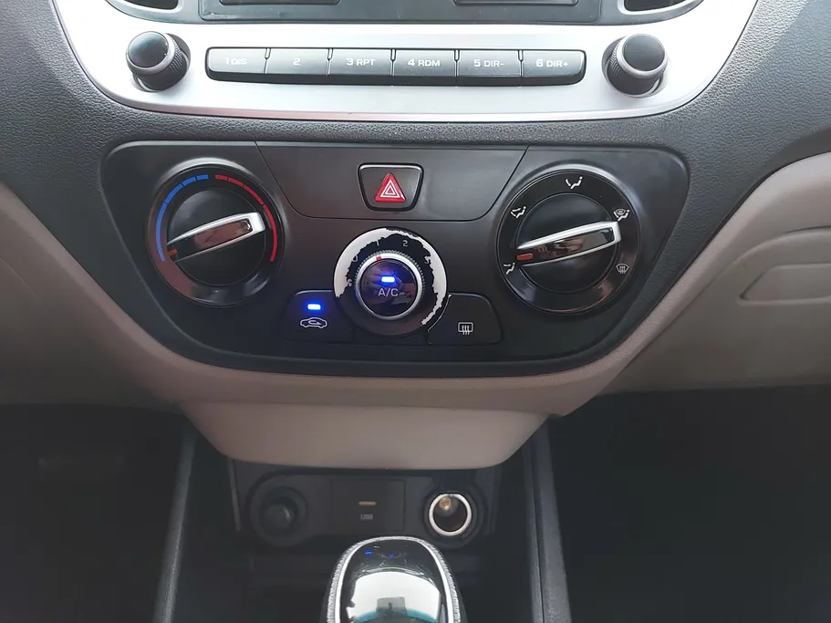 2022 Hyundai Accent Smart 