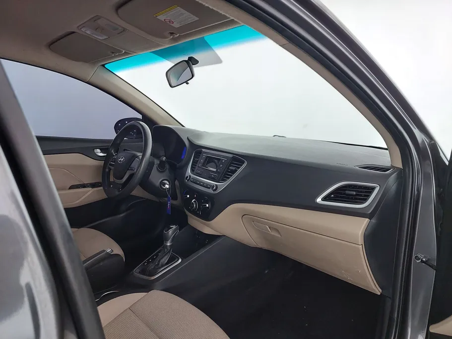 2022 Hyundai Accent Smart 