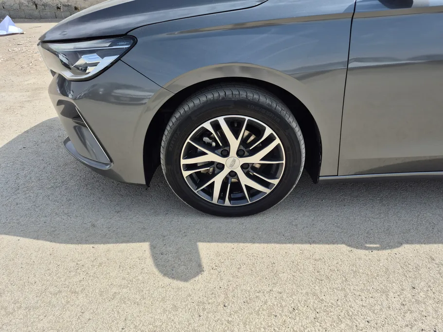 2024 Geely Emgrand GS 