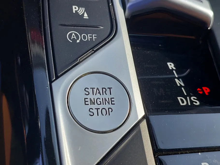 2024 BMW 2 Series 230i 