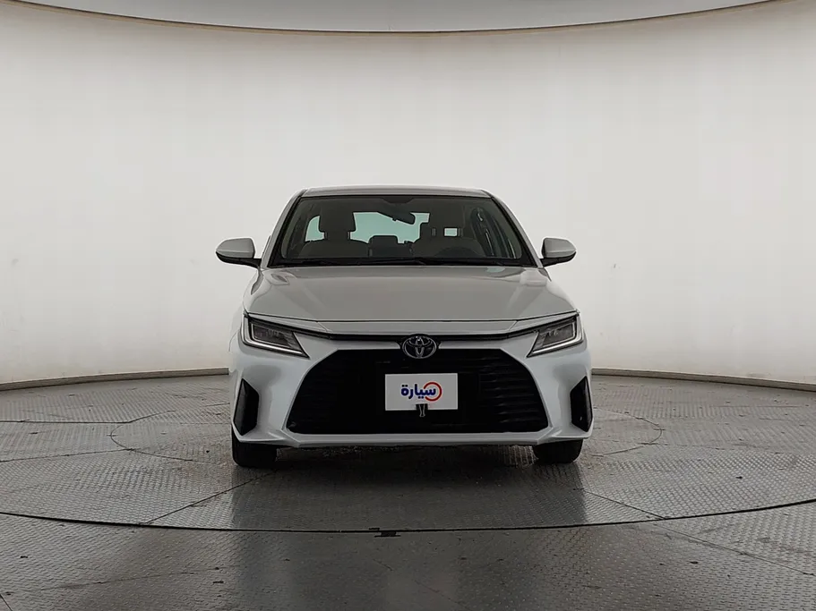 2024 Toyota Yaris  Y 
