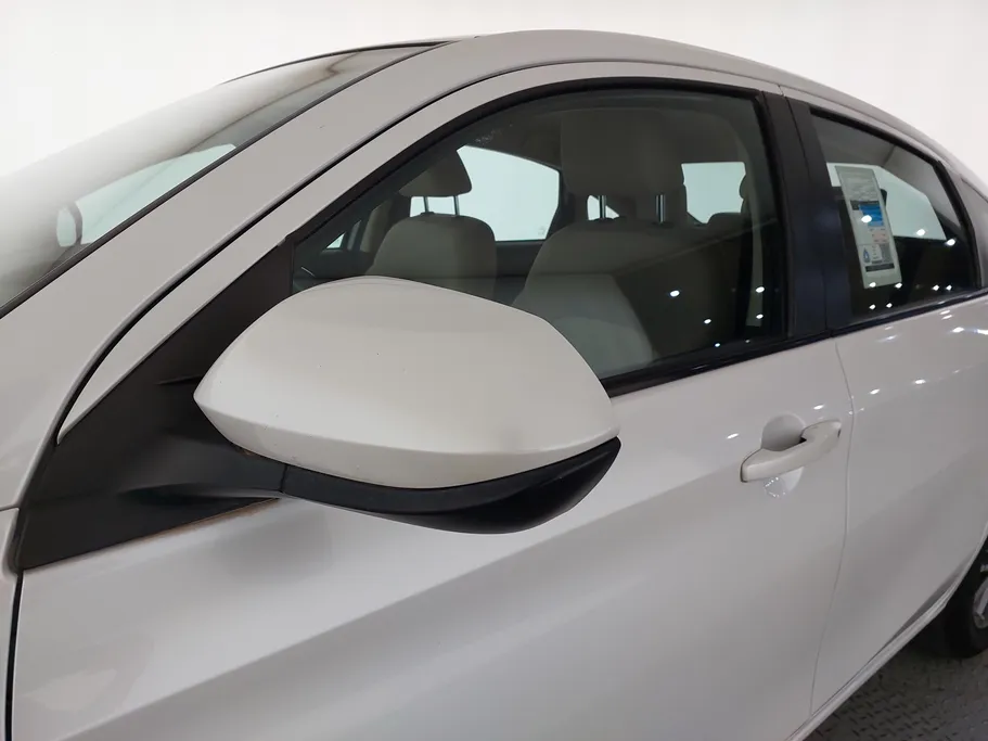2024 Toyota Yaris  Y 