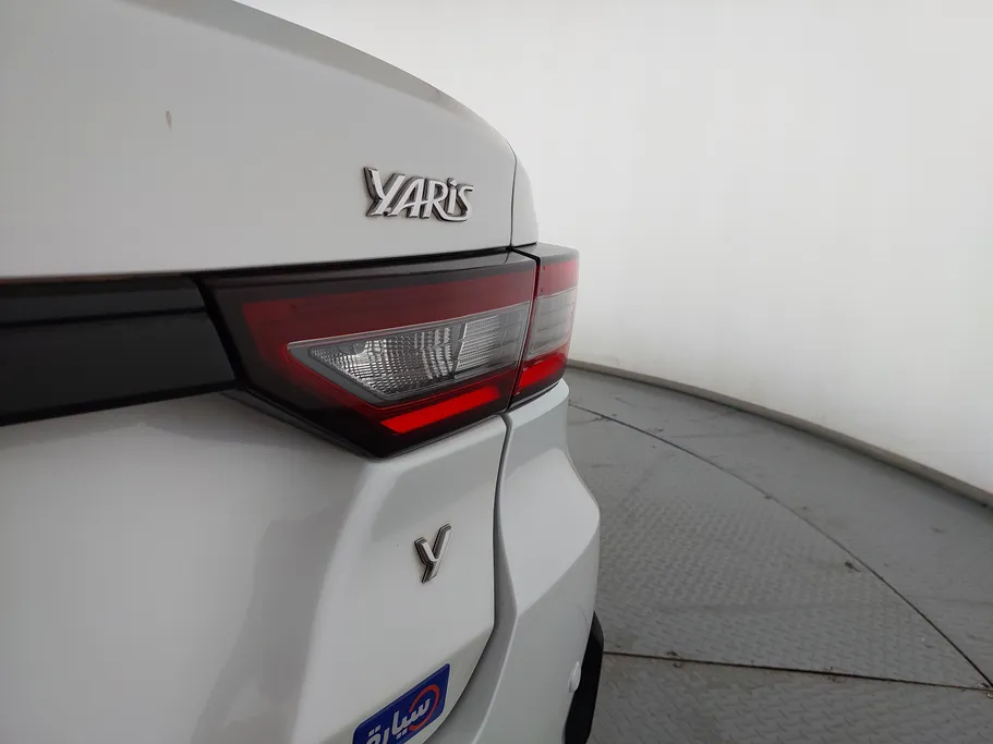 2024 Toyota Yaris  Y 