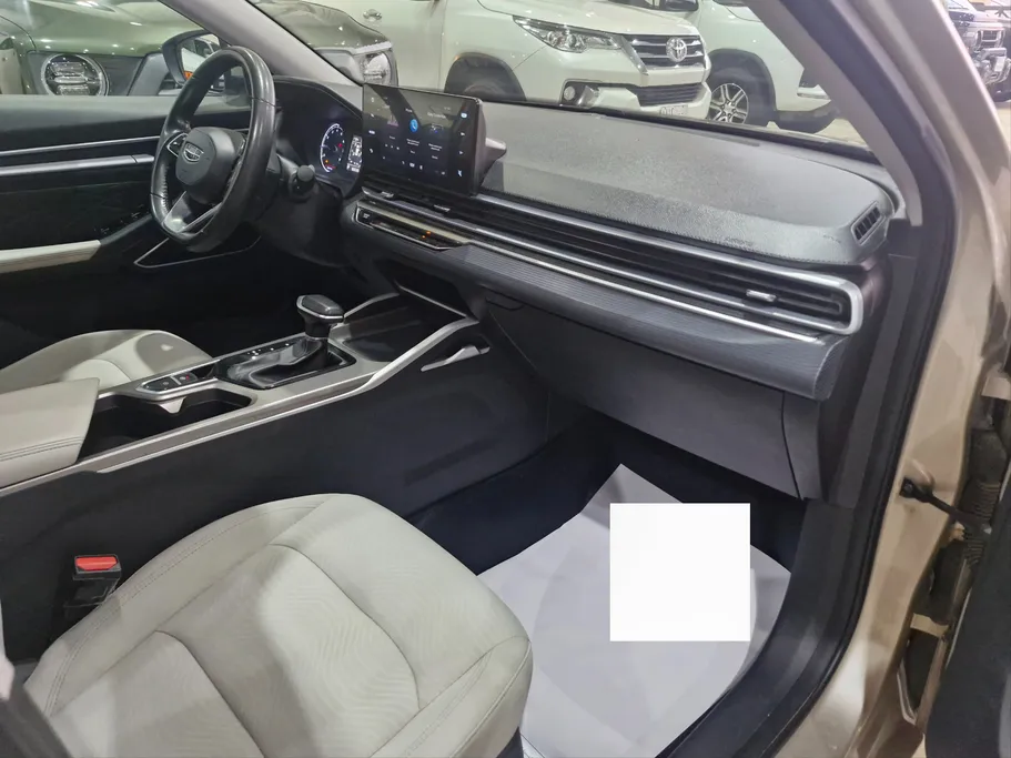 جيلي امجراند GS 2025 