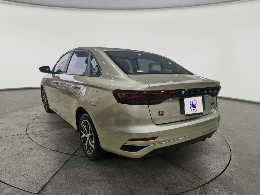 جيلي امجراند GS 2025 