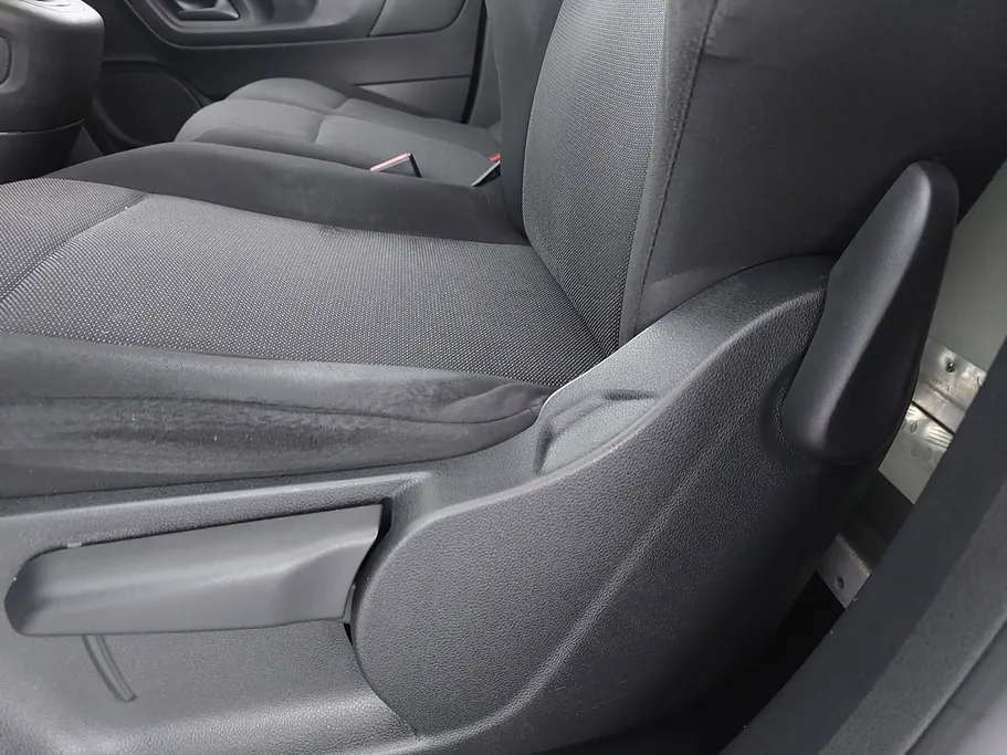 2022 Peugeot Partner Refrigerated 