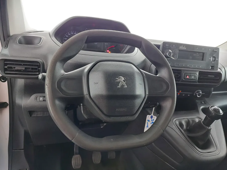 2022 Peugeot Partner Refrigerated 