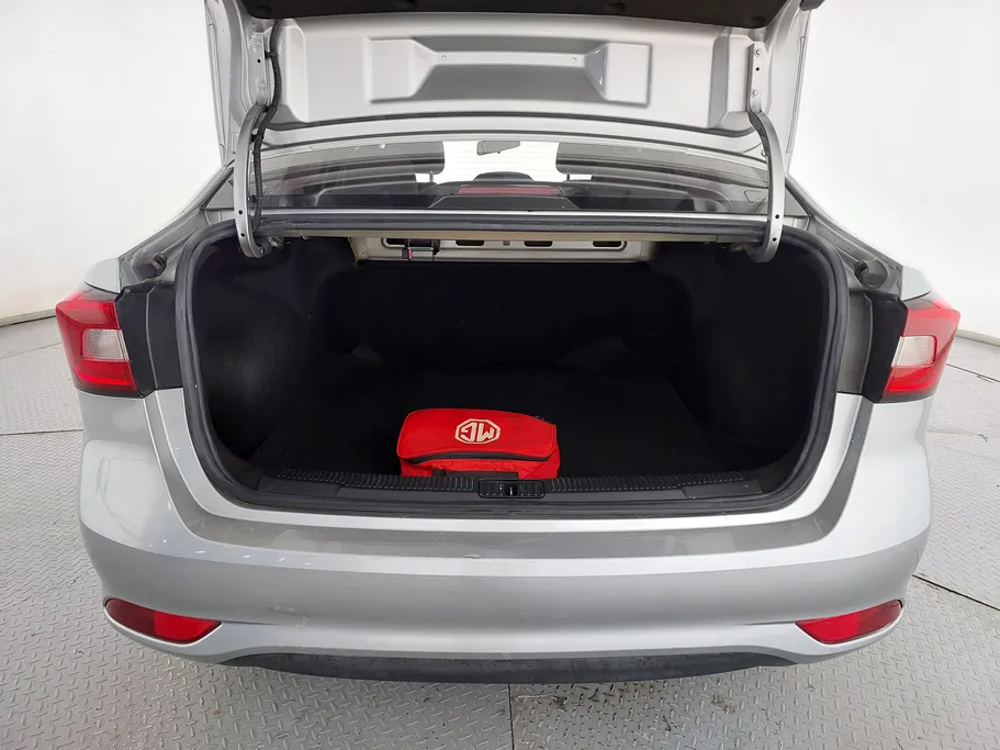 2023 MG 5 STD 