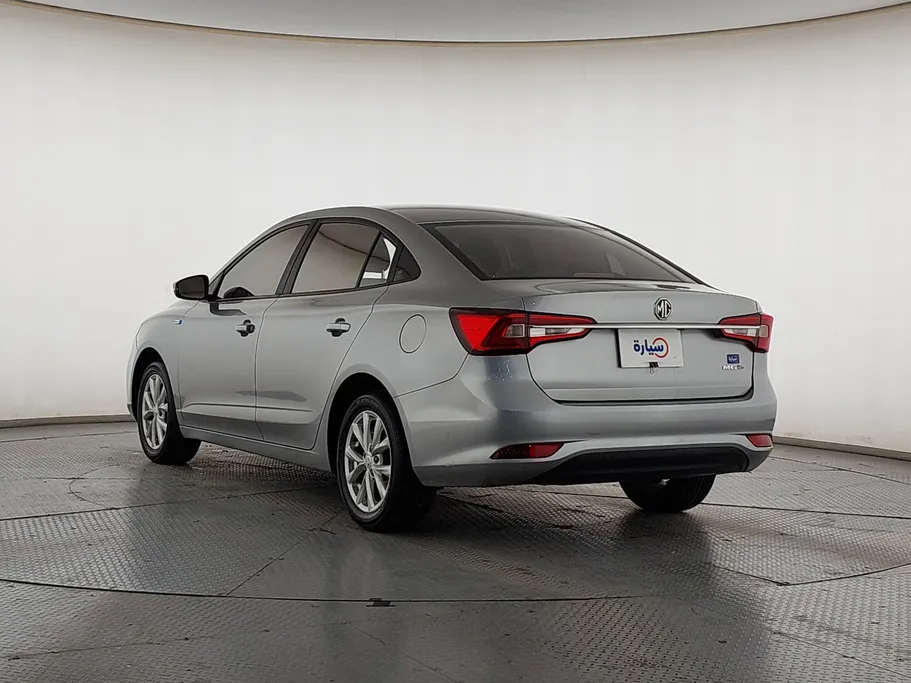 2023 MG 5 STD 