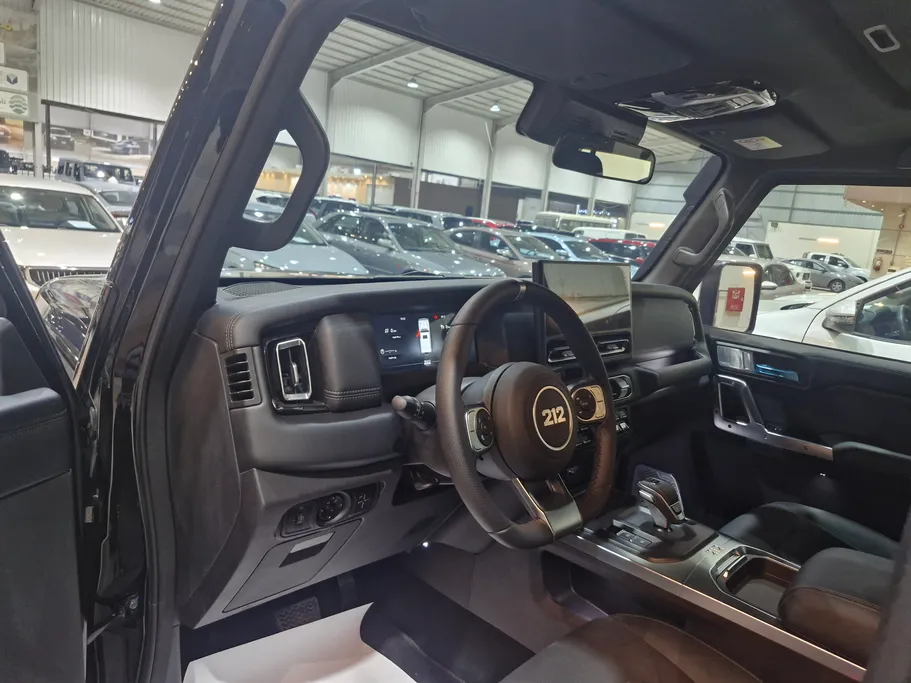 2027 باو 212 T01 Navigator 