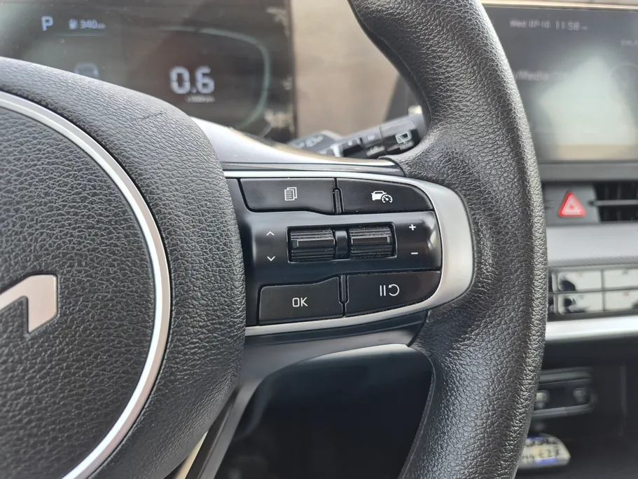2025 Kia Sportage LX 