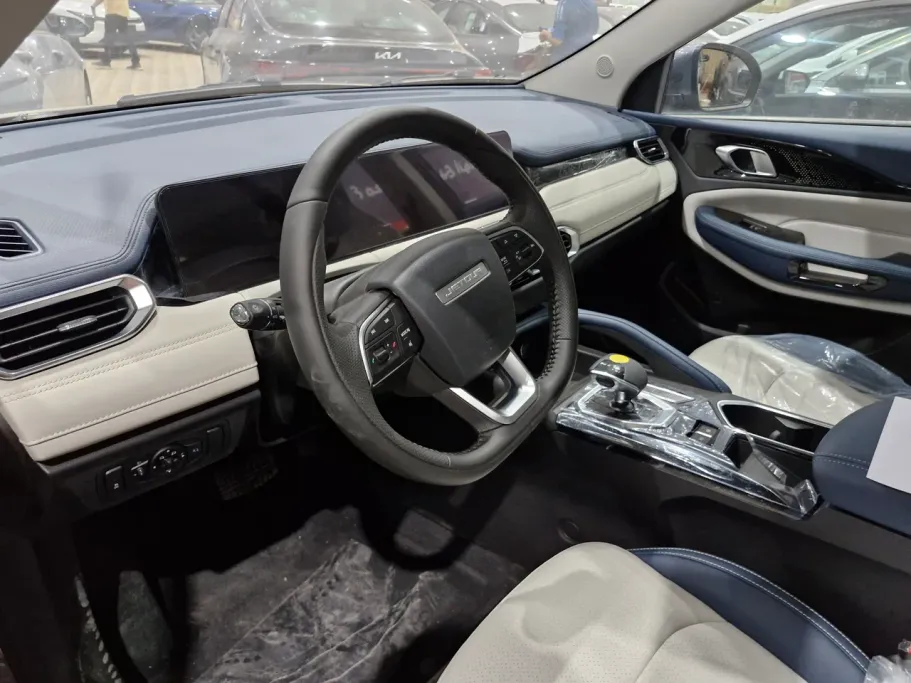 2027 Jetour X50 Premium 