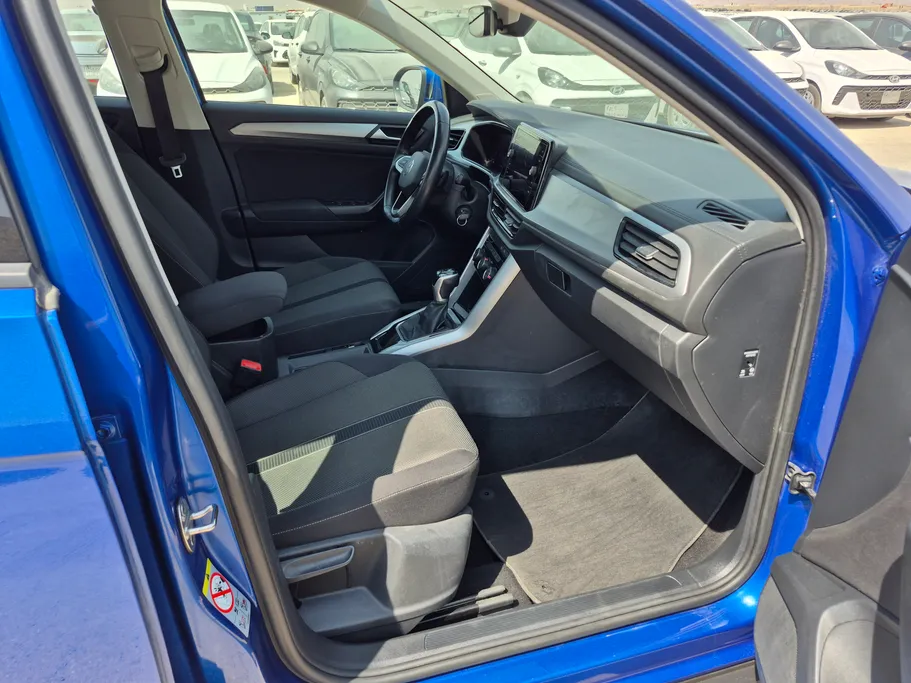2024 Volkswagen T Roc Life 