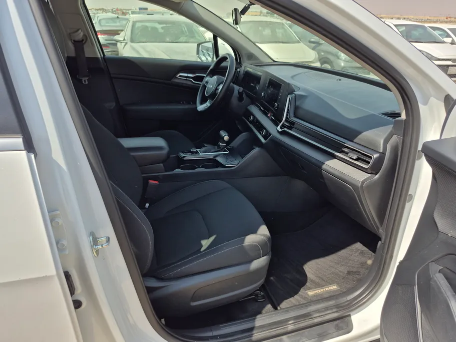 2025 Kia Sportage LX 