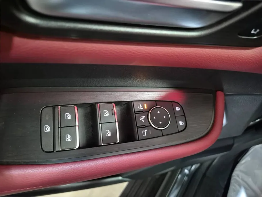 2025 Nissan Patrol Platinum 