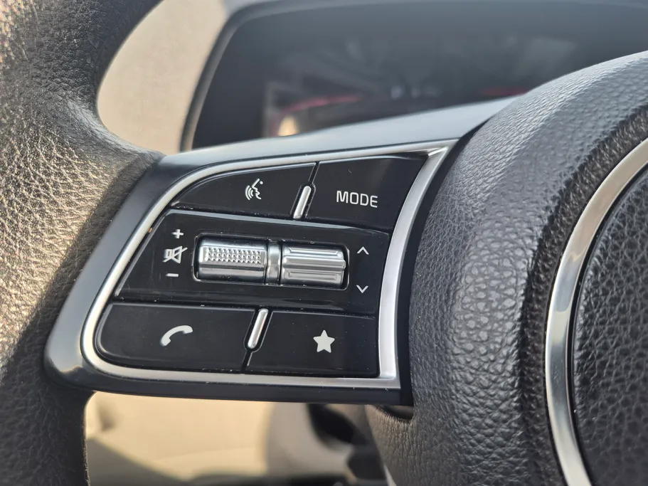 2025 Kia Carens LX S1 