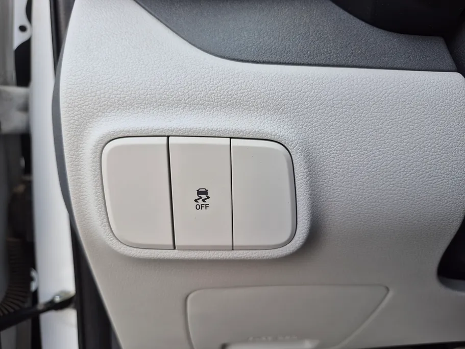 هيونداي Grand i10 فلييت 2026 
