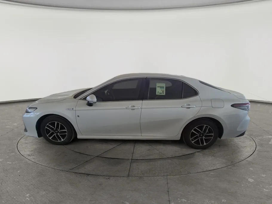 2023 Toyota Camry  LE 