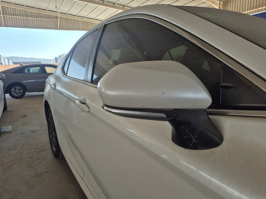 2023 Toyota Camry  LE 