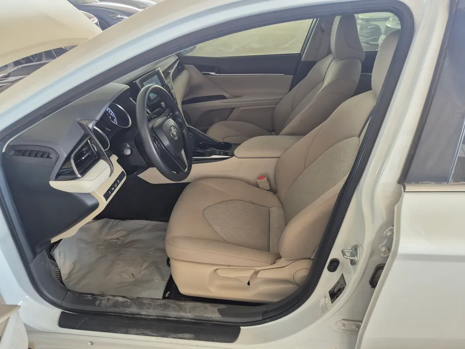 2023 Toyota Camry  LE 