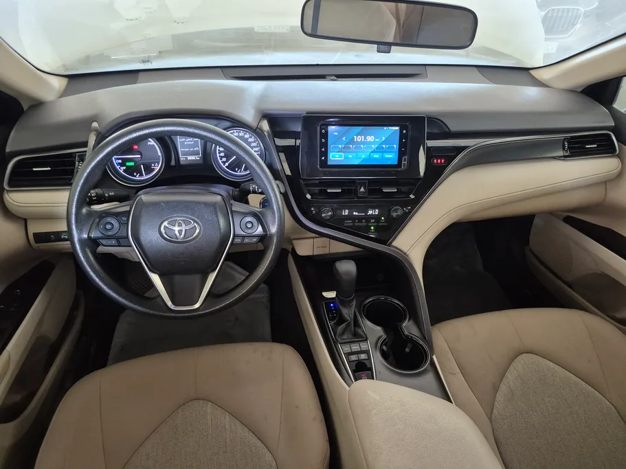 2023 Toyota Camry  LE 