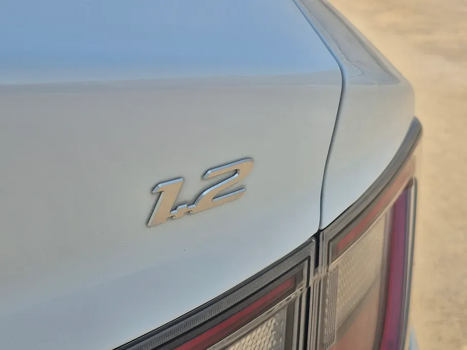 هيونداي Grand i10 فلييت 2024 