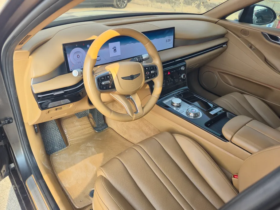 2025 Genesis G80 PRESTIGE 