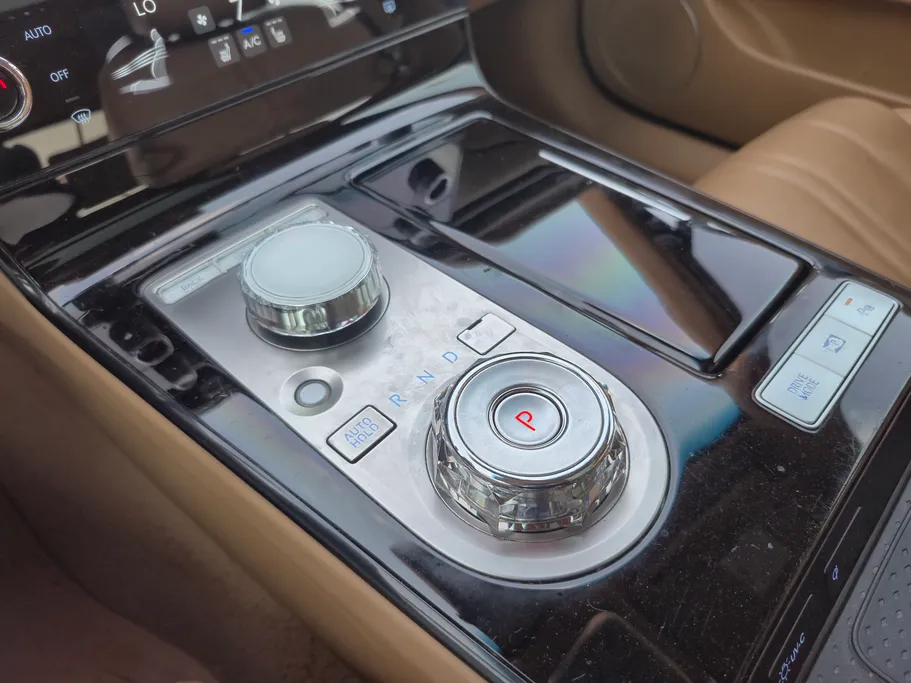 2025 Genesis G80 PRESTIGE 