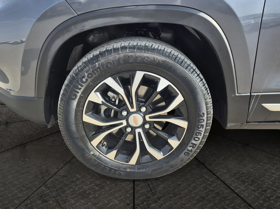 2023 Chevrolet Groove Premier 